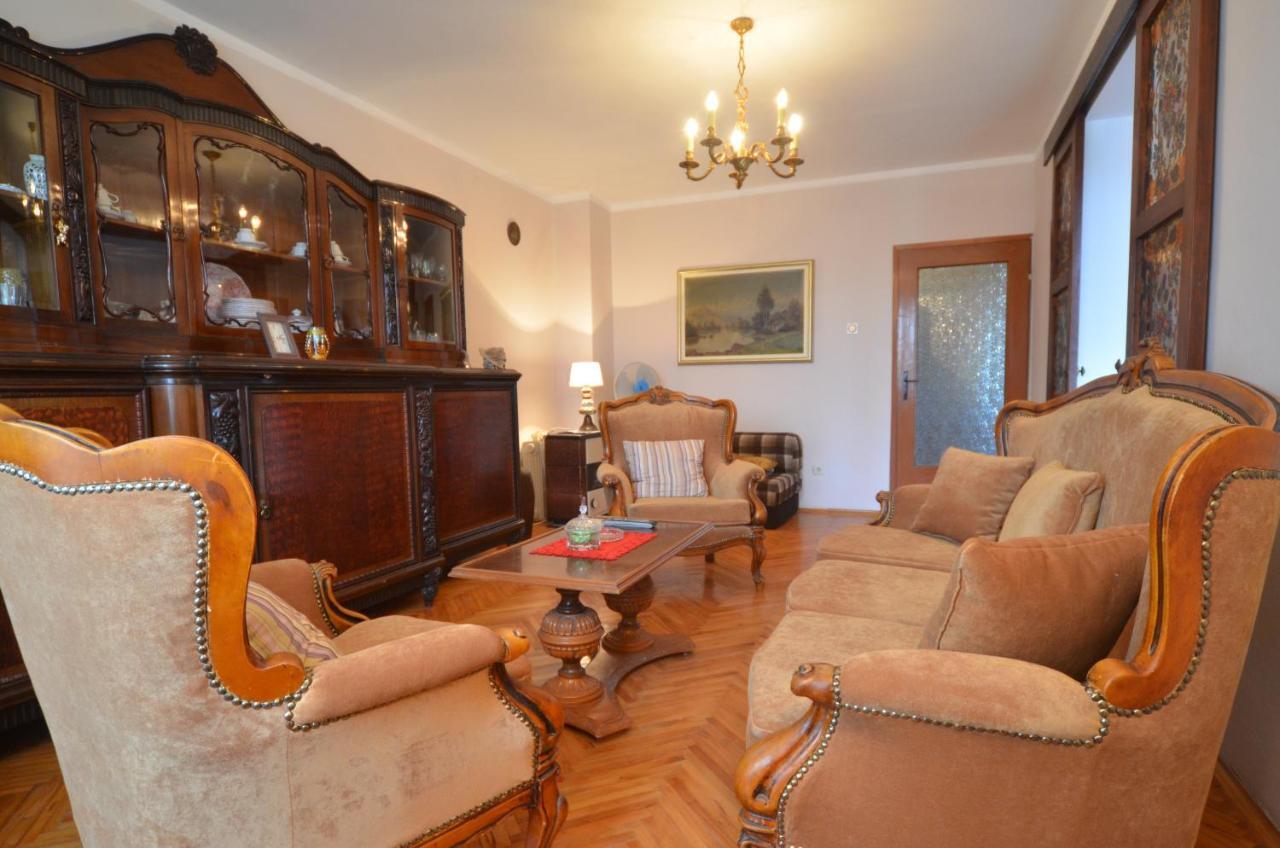 Condominium Apartment Rovinj Bagian luar foto