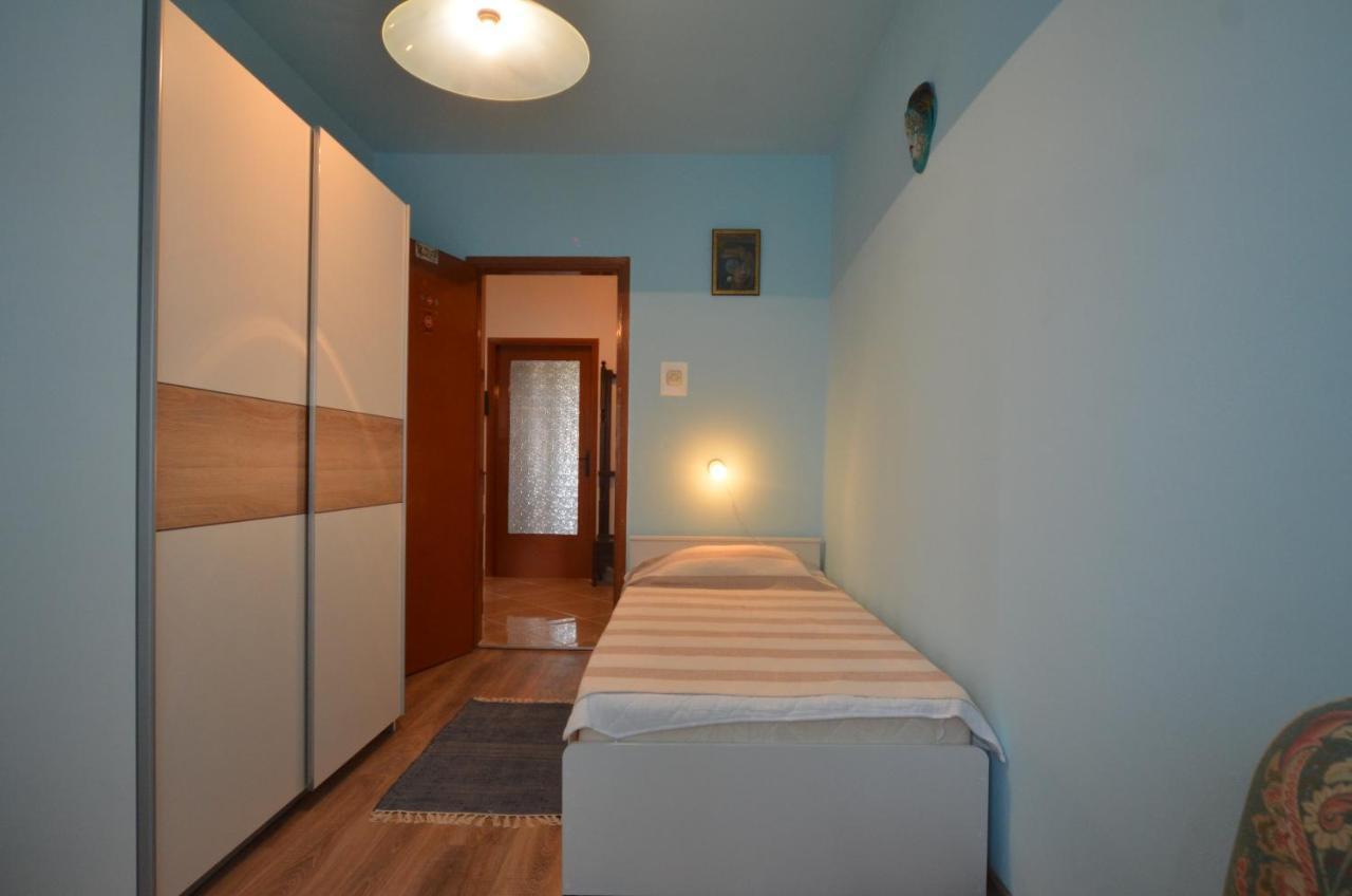 Condominium Apartment Rovinj Bagian luar foto
