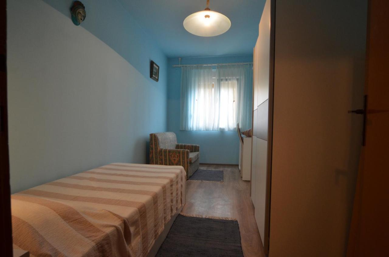 Condominium Apartment Rovinj Bagian luar foto