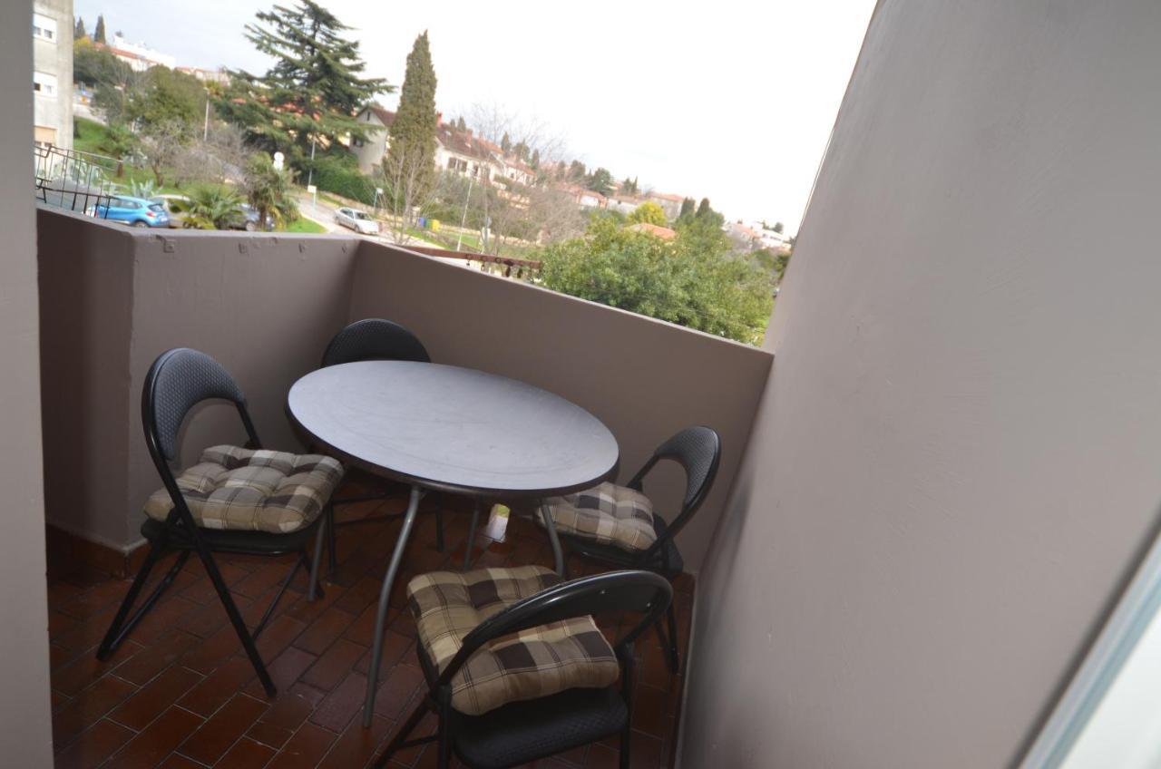 Condominium Apartment Rovinj Bagian luar foto
